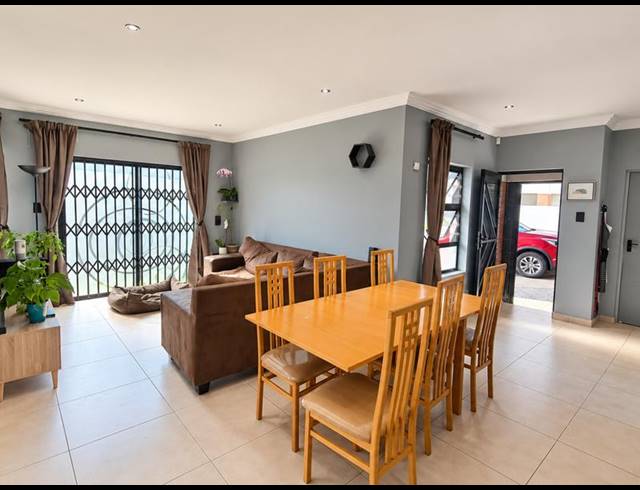 3 BEDROOM HOUSE FOR SALE IN BRENTWOOD PARK AH